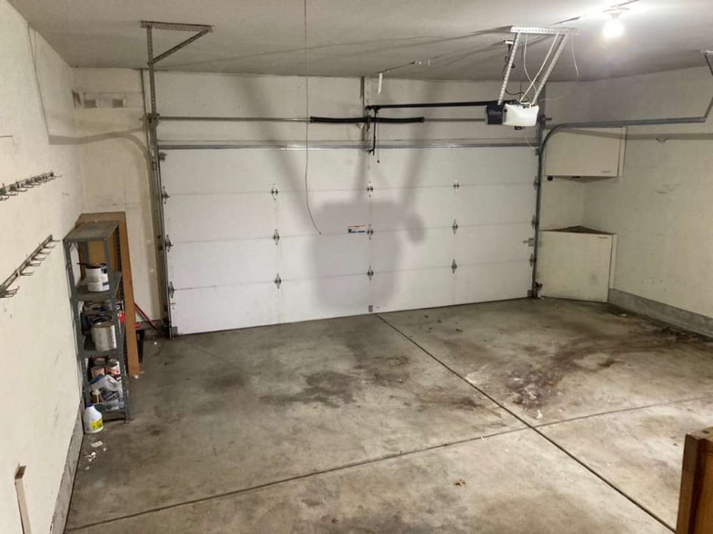 Building Photo - 2342 N Winstead Cir