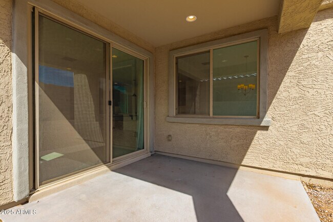 Building Photo - 12751 W Ocotillo Rd