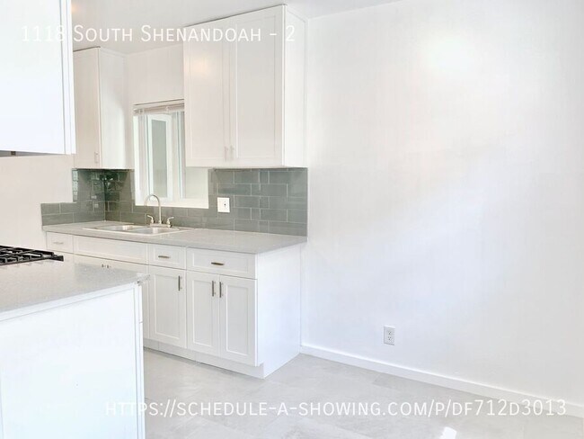 Building Photo - 1118 South Shenandoah-2