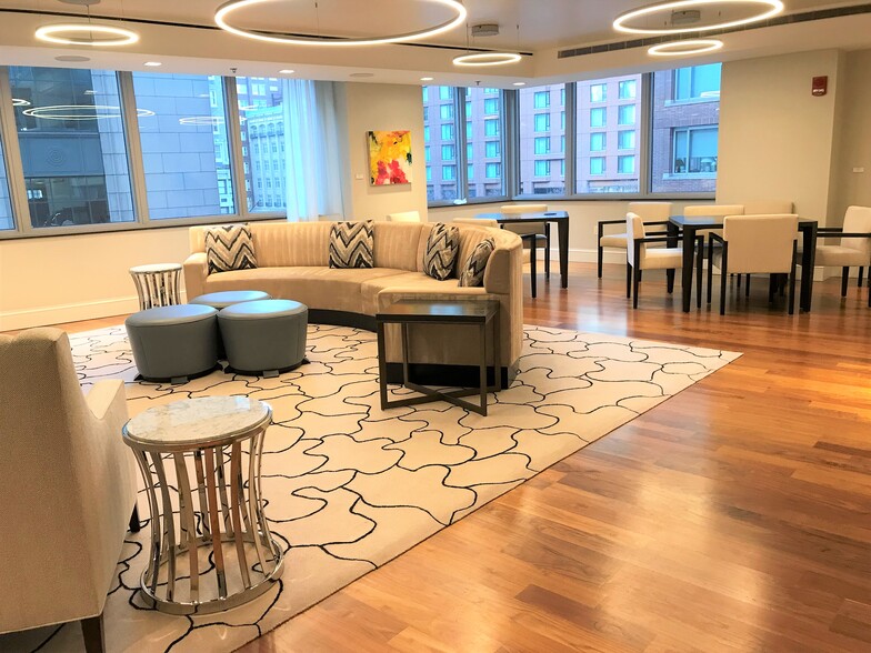 Common Recreation Room - 1 Charles St