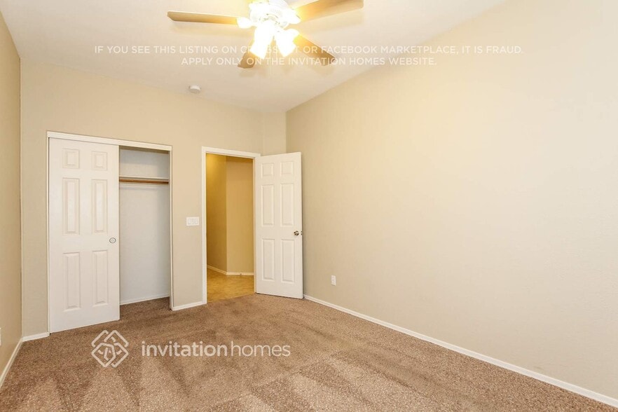 Building Photo - 4922 W Behrend Dr