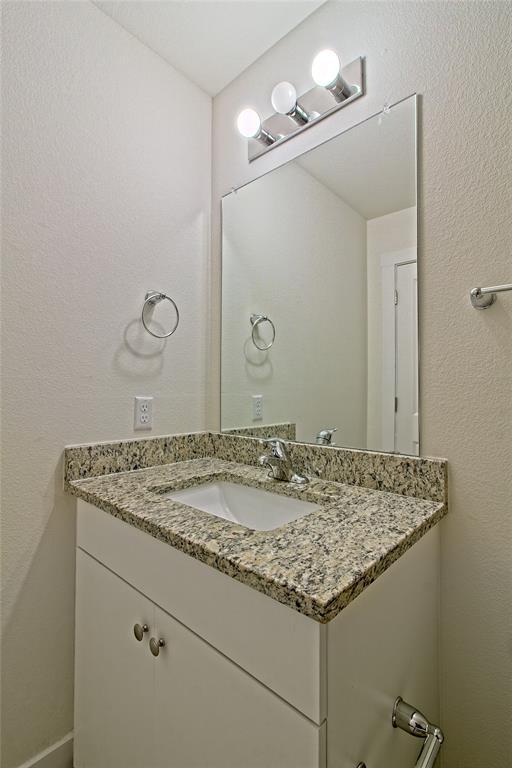 Building Photo - 555 White Steppe Way