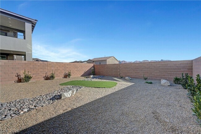 Building Photo - 19 Strada Barbera