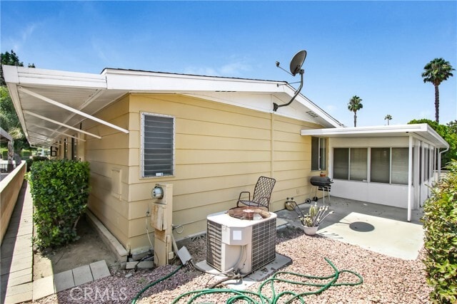 Building Photo - 2590 Silver Oak Way