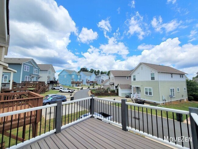 Building Photo - 758 Waterscape Ct