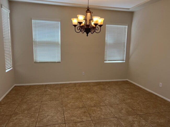 Building Photo - 27749 Hackberry St