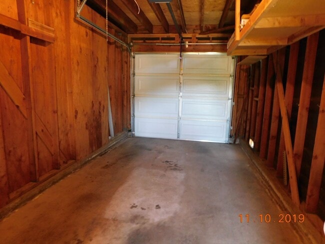 Building Photo - 481 E Rice Ranch Rd