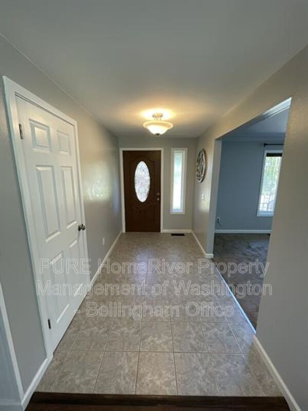 Building Photo - 3910 Pueblo Heights