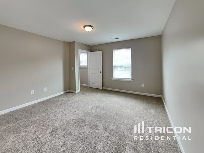 Building Photo - 104 Glazed Springs Ct