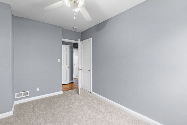 Building Photo - 6832 Broening Rd
