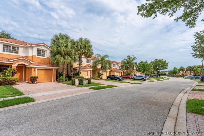 Building Photo - 7221 Briella Dr