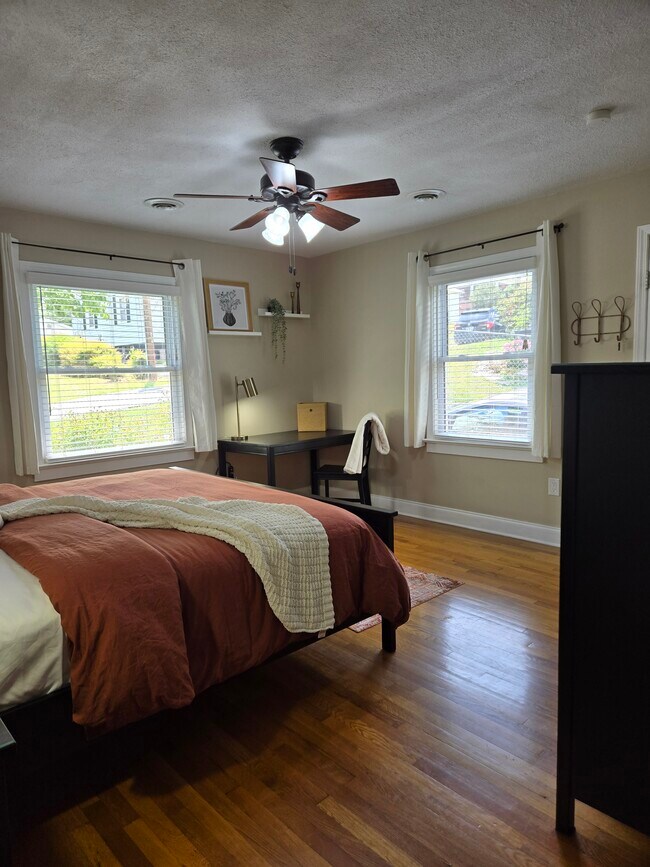 Building Photo - 487 Kentucky Ave