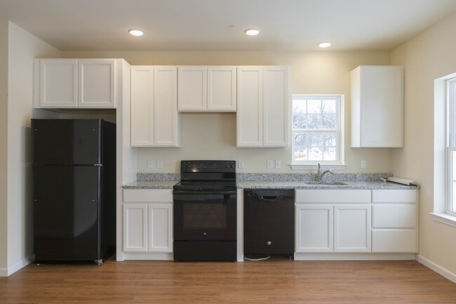 Building Photo - 2033 Arey Ln