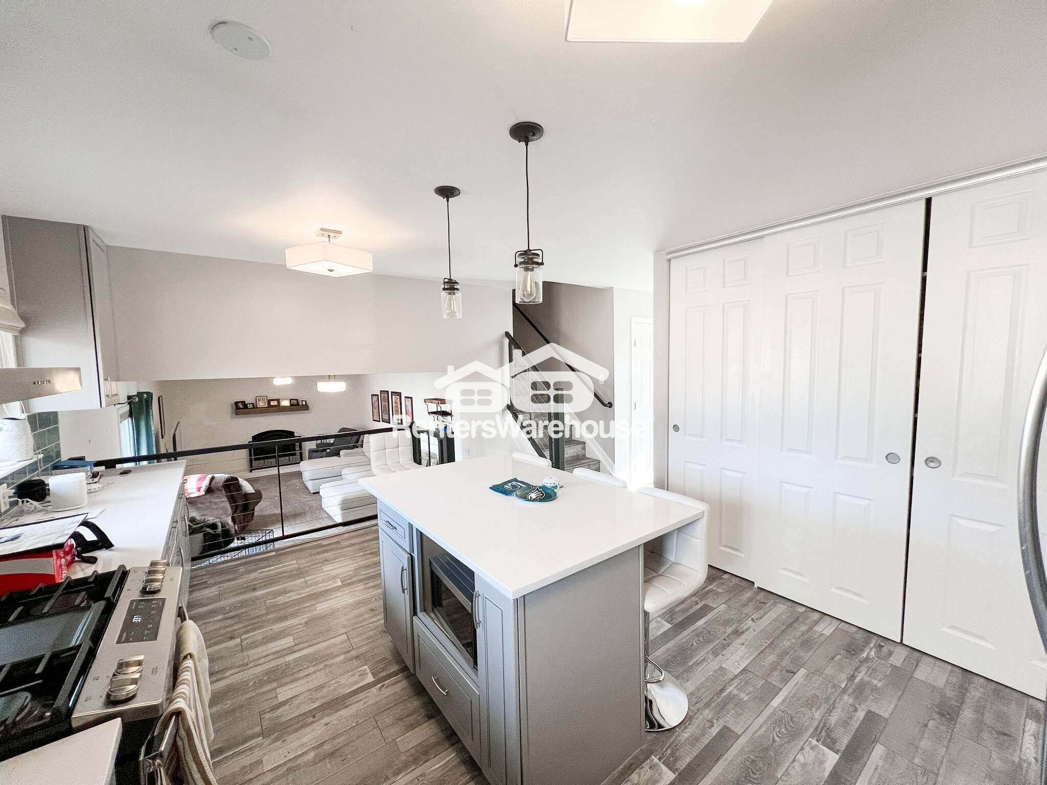 Building Photo - 13535 W Warren Cir