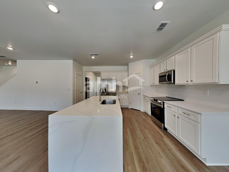 Building Photo - 955 Carnelian Ln