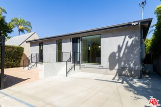 Building Photo - 821 S Muirfield Rd