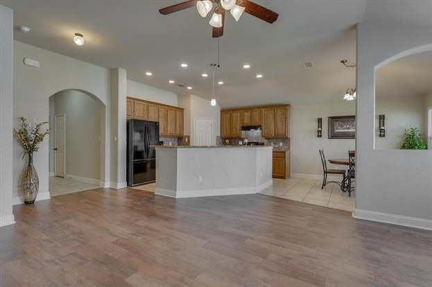 Building Photo - 1000 Tallahassee Dr