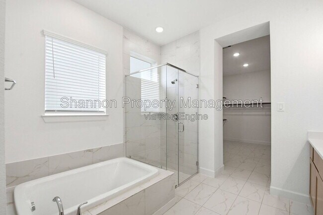 Building Photo - 14314 Olive Hbr Trl