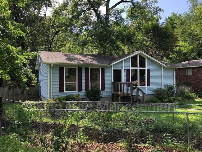 Primary Photo - 1200 Birchwood St