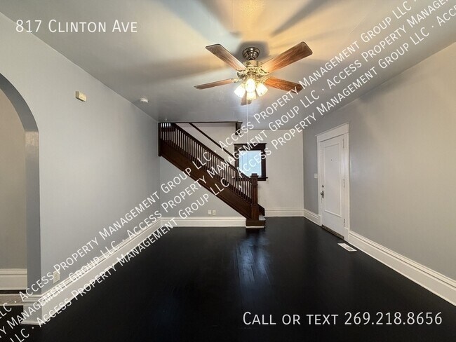 Building Photo - 817 Clinton Ave