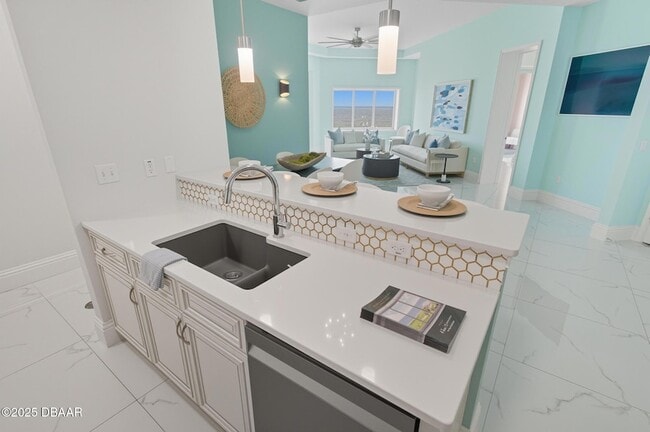 Building Photo - 200 Ocean Crest Dr