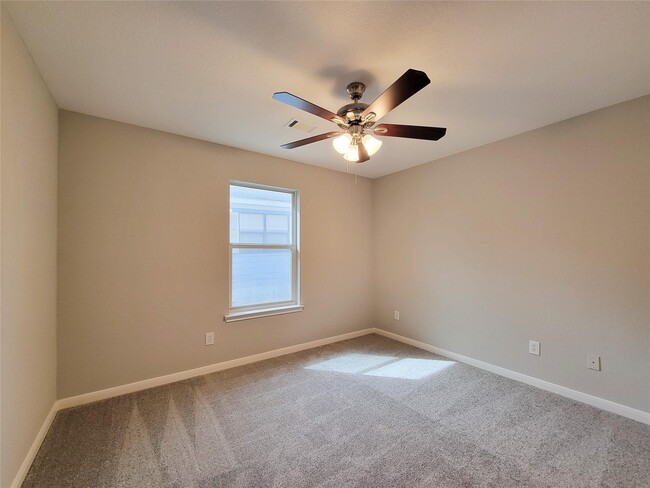 Building Photo - 617 Avenue I