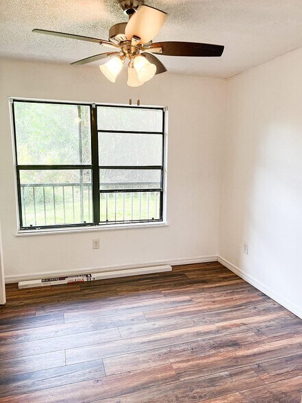 Building Photo - 11901 4th St N