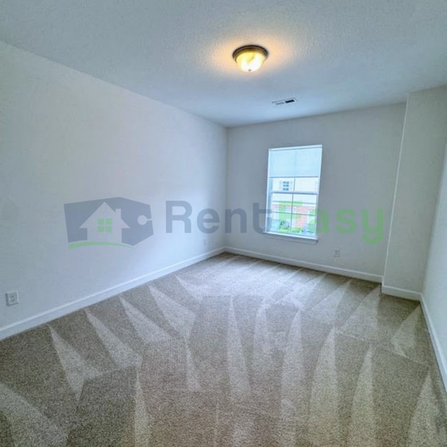 Building Photo - 2414 Trafton Pl