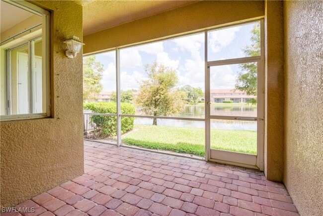 Building Photo - 9774 Roundstone Cir