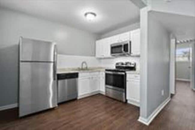 Building Photo - 4829 NW Homestead Terrace