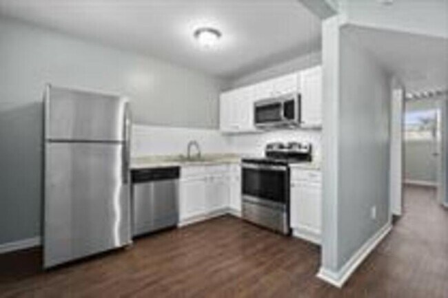 Building Photo - 4829.5 NW Homestead Terrace