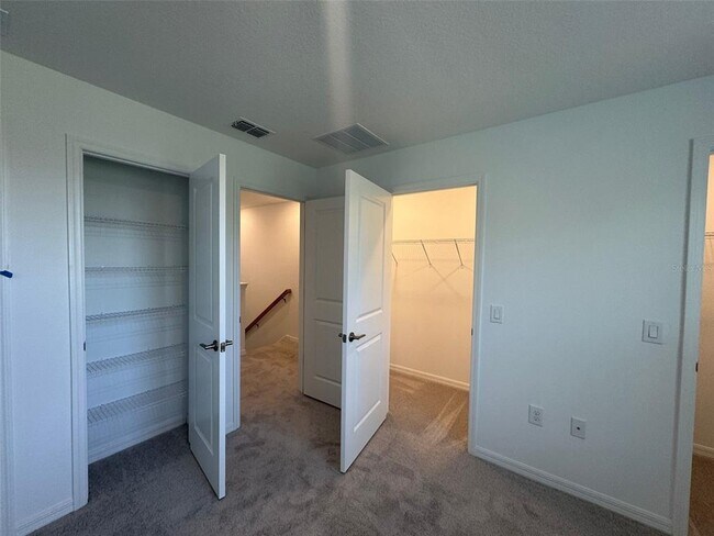 Building Photo - 3133 Skyline Lp