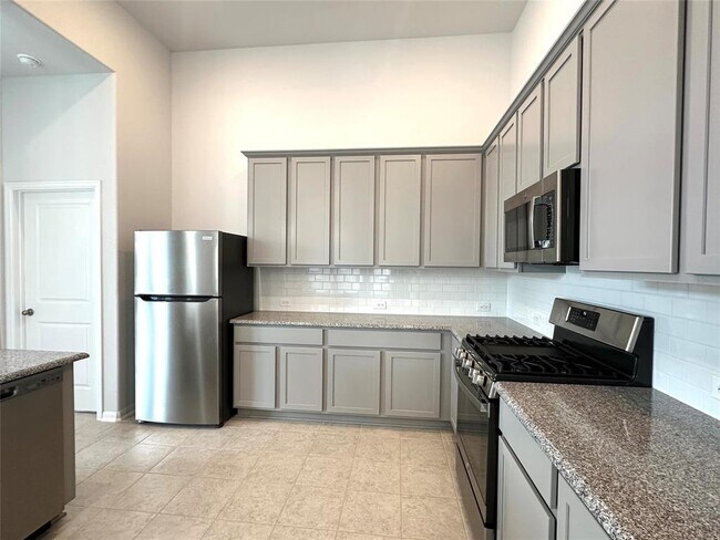 Building Photo - 469 Durian Lp