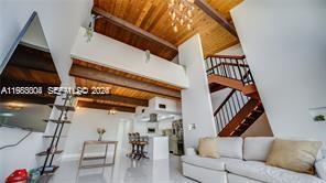 Building Photo - 10462 SW 78th St