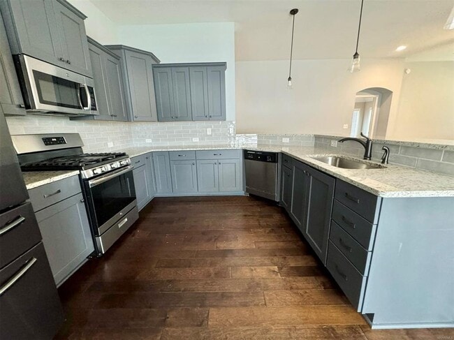 Building Photo - 9243 Cres Lodge Cir