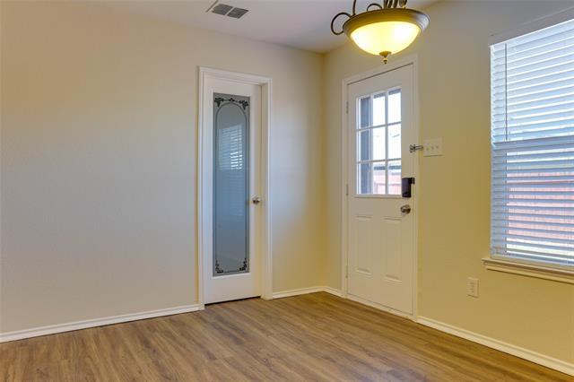 Building Photo - 9016 Garden Springs Dr