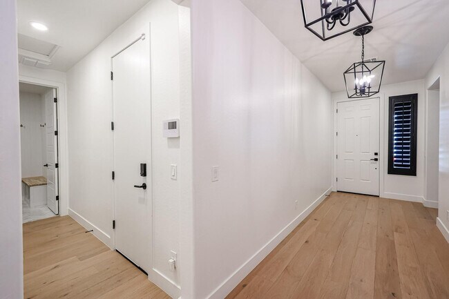 Building Photo - 25689 N 140th Ln