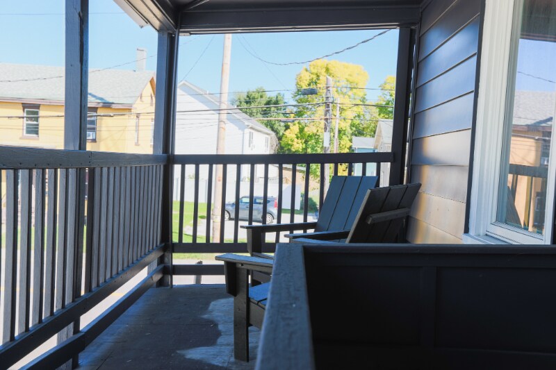 Building Photo - 58 E Spring St