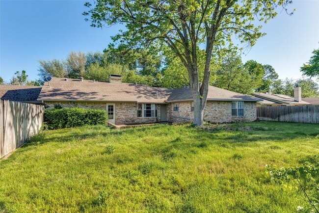 Building Photo - 116 Mill Pond Rd