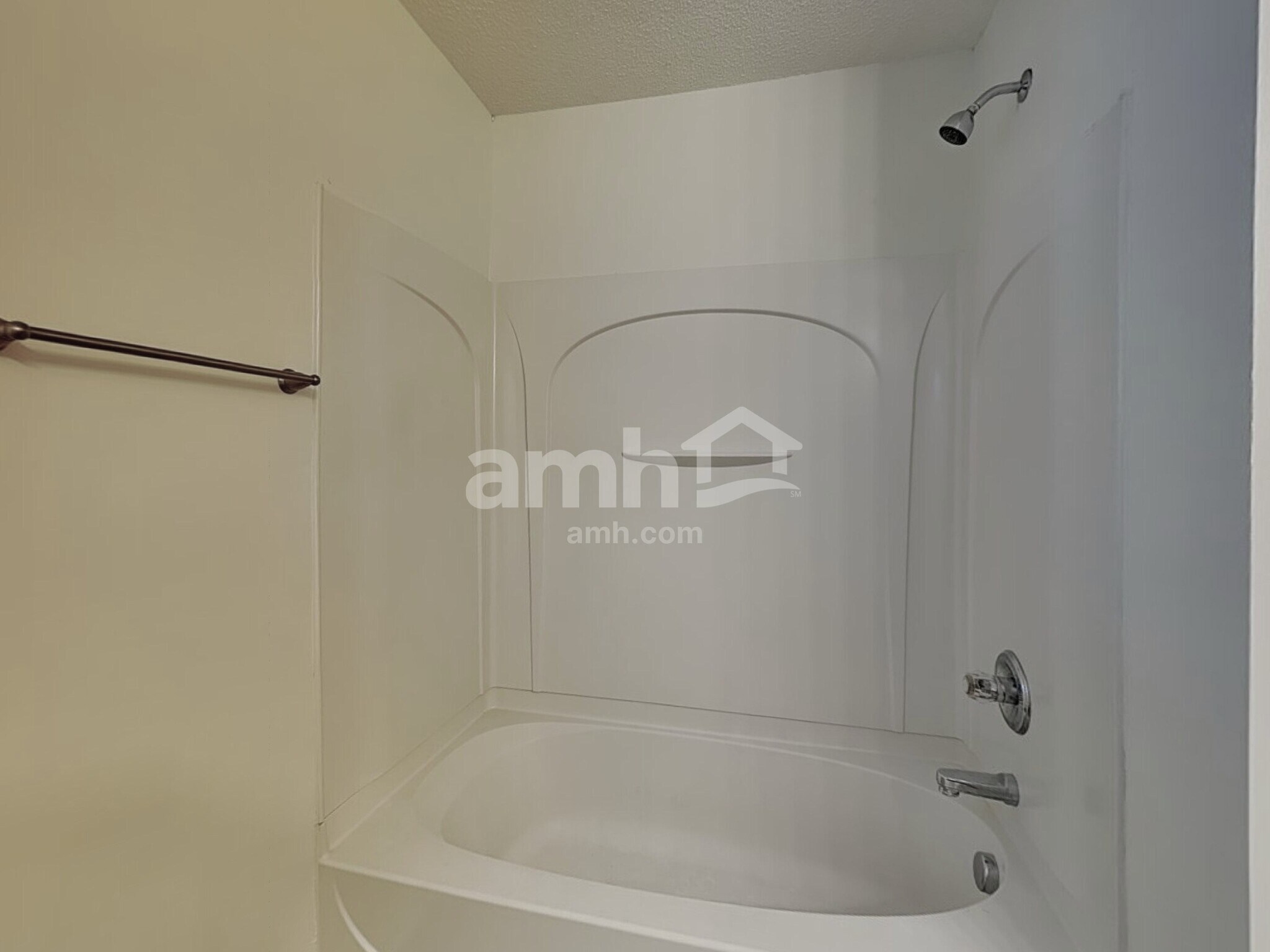 Building Photo - 6025 Namozine Ct