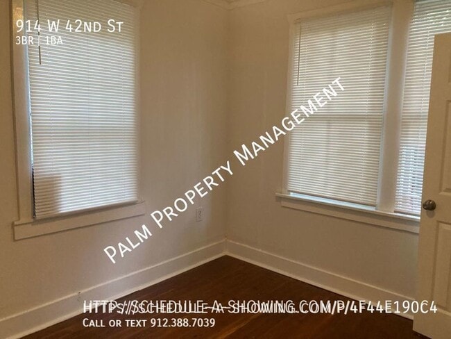 Building Photo - 914 W 42nd St