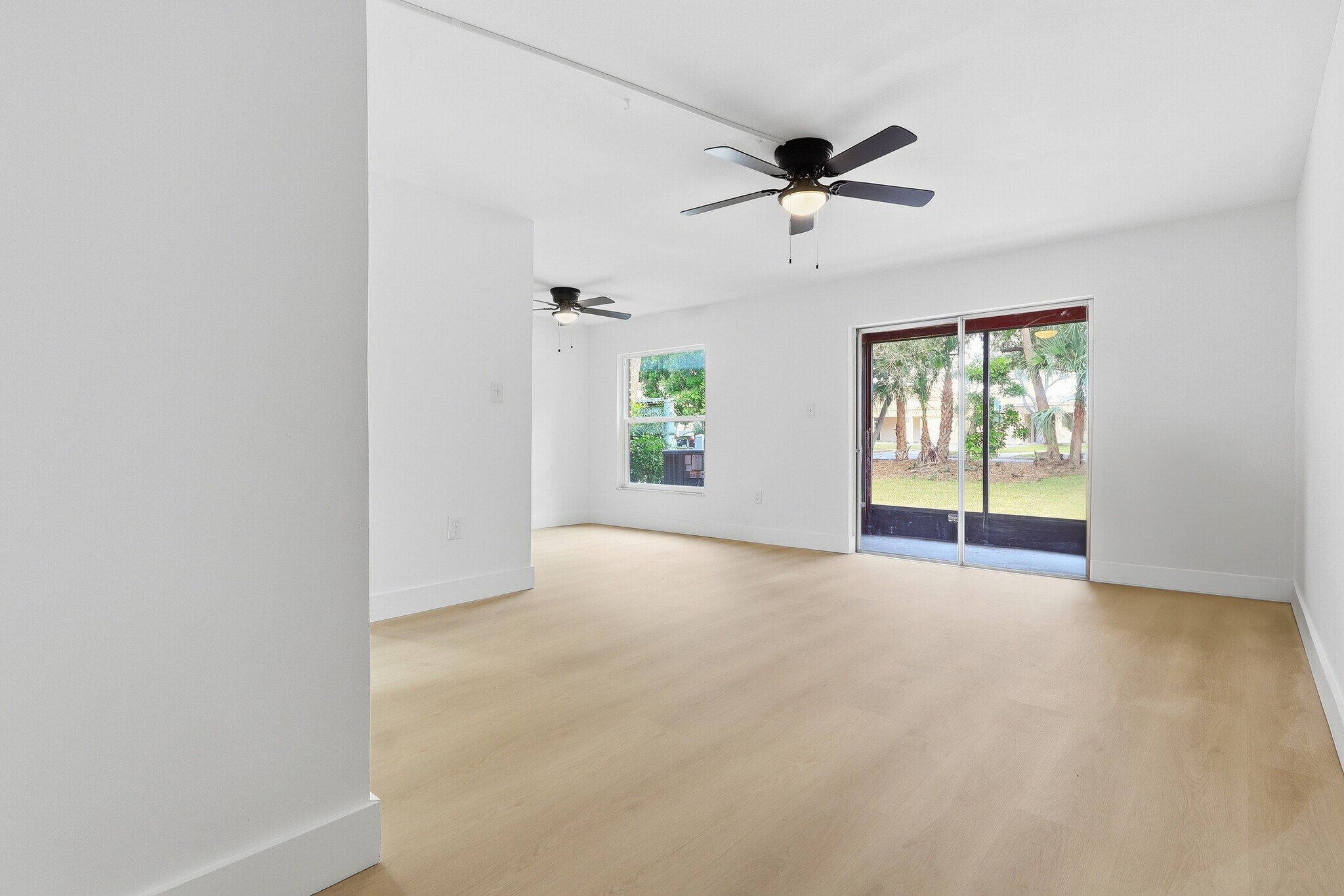 Building Photo - 1024 82nd Terrace N