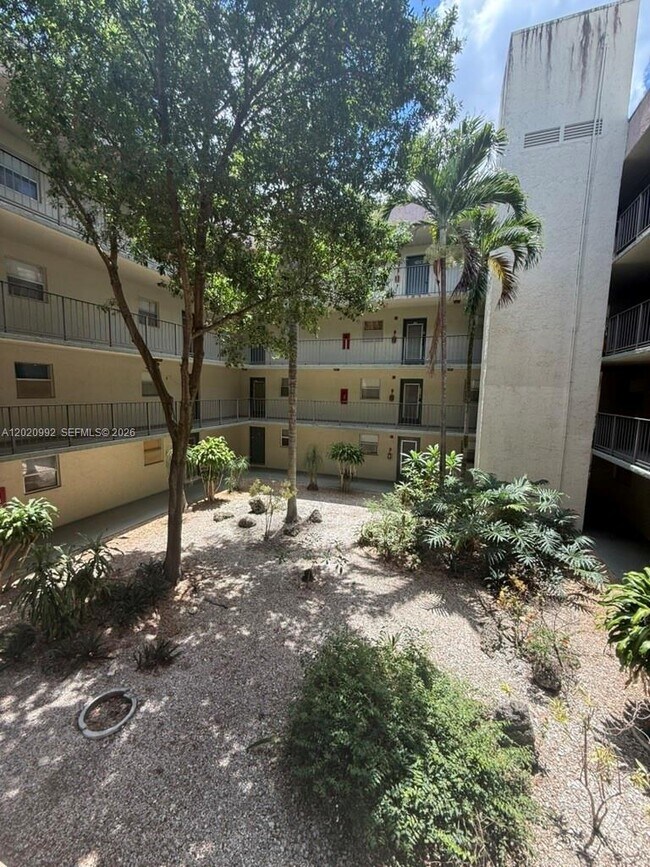 Building Photo - 1810 SW 81st Ave