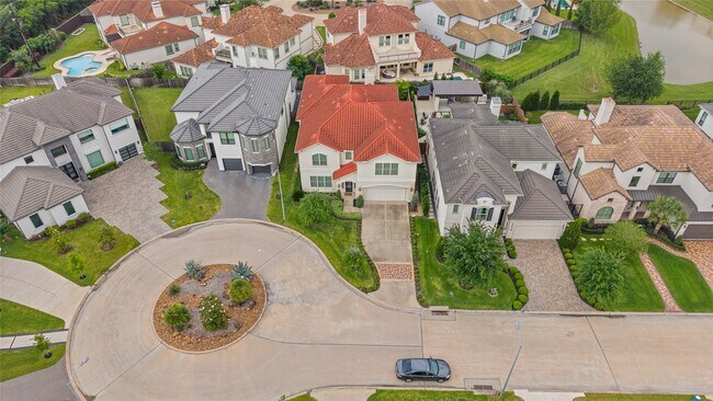 Building Photo - 2422 Camden Creek Ln