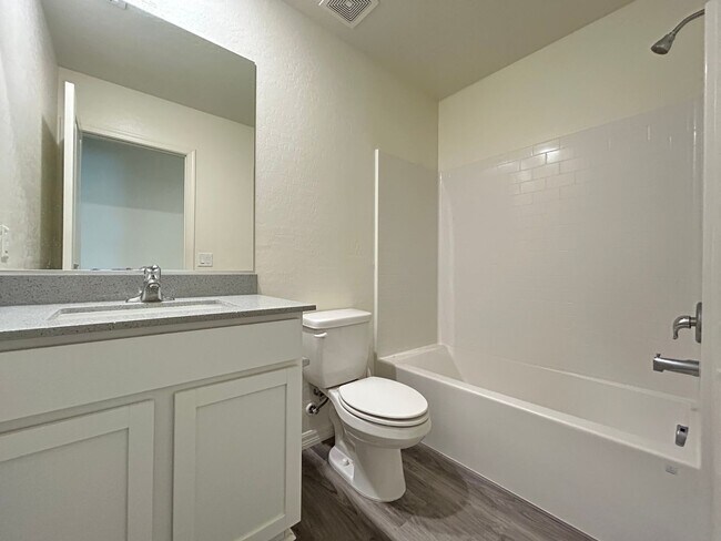 Building Photo - Newly Built Single Story Home Near Nellis AFB!