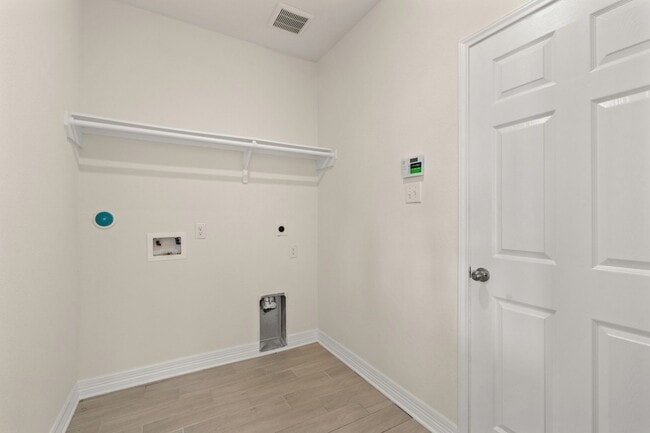 Building Photo - 4822 Hickory Deer Ln