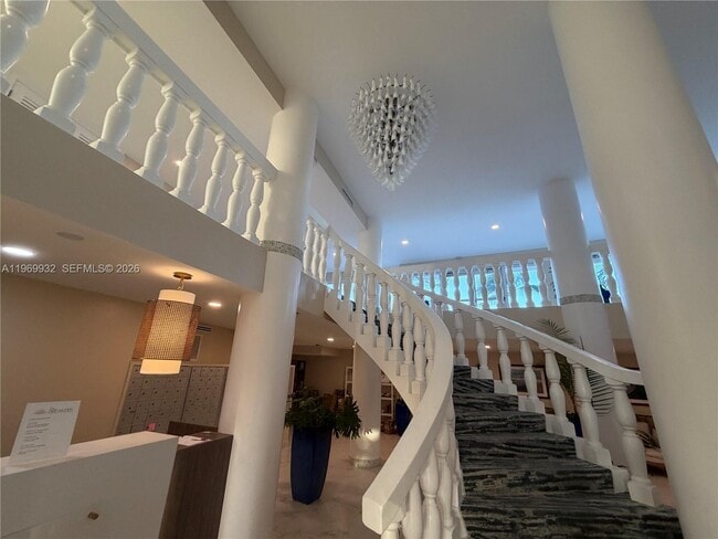 Building Photo - 710 N Ocean Blvd