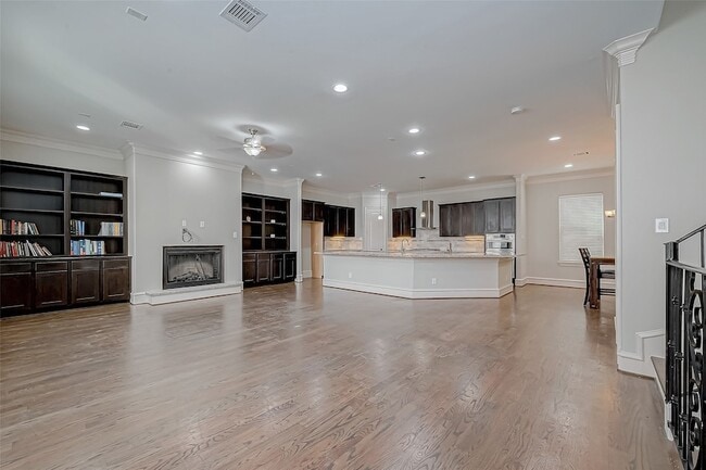 Building Photo - 5226 Kiam St