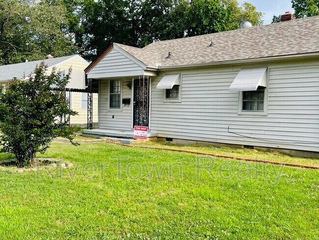 Building Photo - 4406 Ferndale Rd