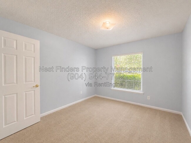 Building Photo - 628 Sparrow Branch Cir